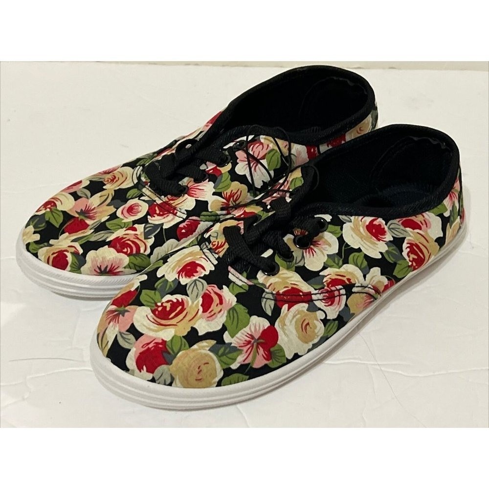 Bobbie Brooks Floral‎ Canvas Sneakers Low Top Lace Up Black Red Rose Women 6 New